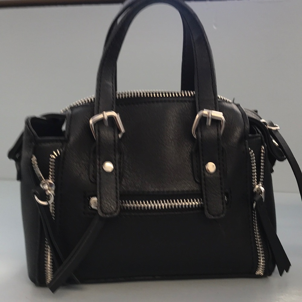 Zoe’s old purse